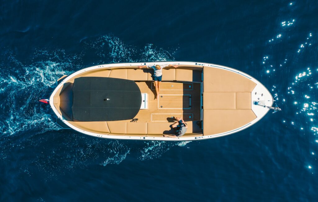 Dealerships Boat Small Image