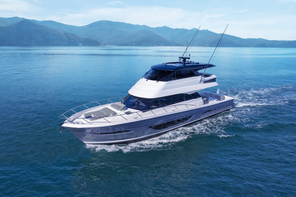 Maritimo 600 Black Edition Desktop10